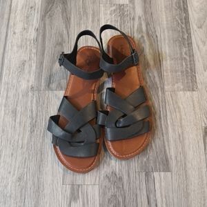 NWOT TOMS women's black & brown leather sandals 7